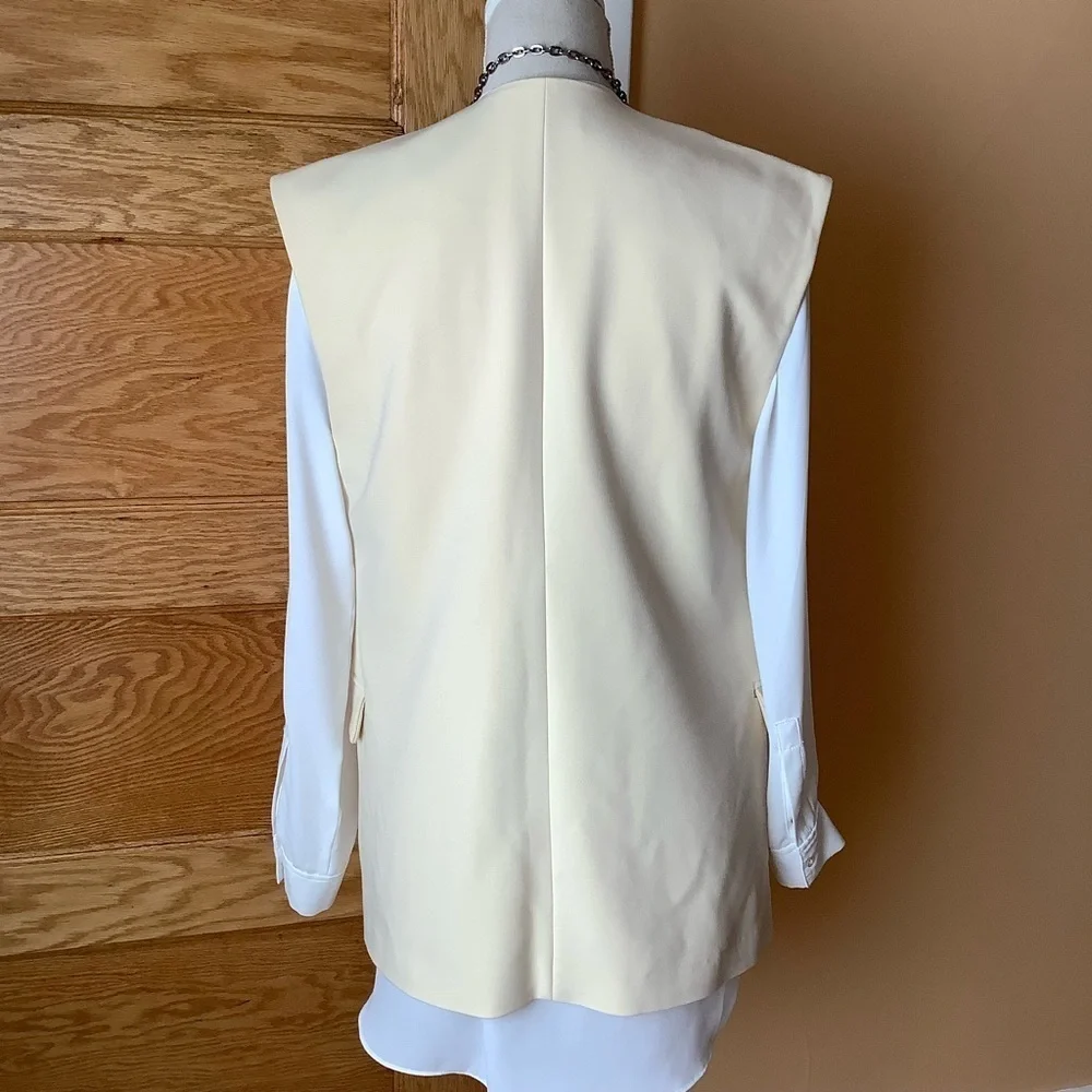 mbyM Butter Cream Collarless Blazer Size S/M - Picture 4 of 16
